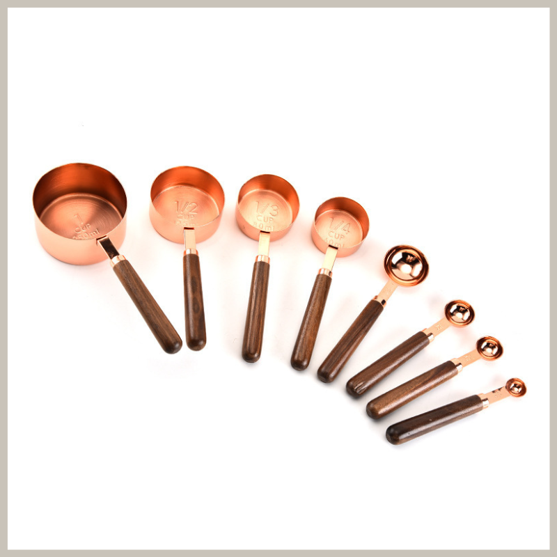 Wooden Handled Measuring Cups & Spoons Set | itsabode.com